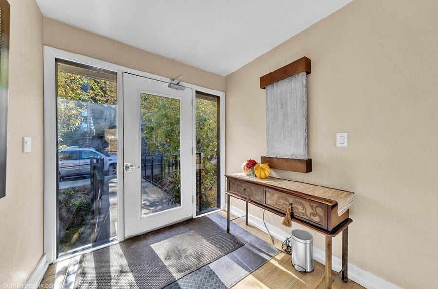 Furnished Finder property 1036343_1 photo 9