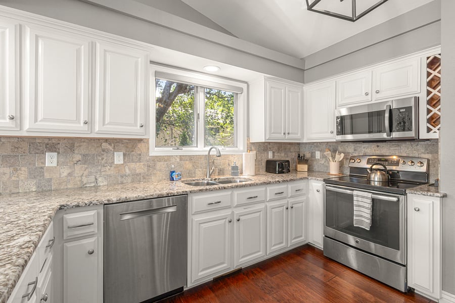 Furnished Finder property 1036355_1 photo 21