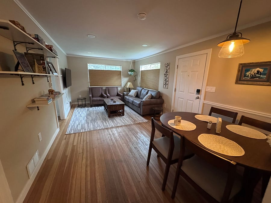 Furnished Finder property 1036362_1 photo 3