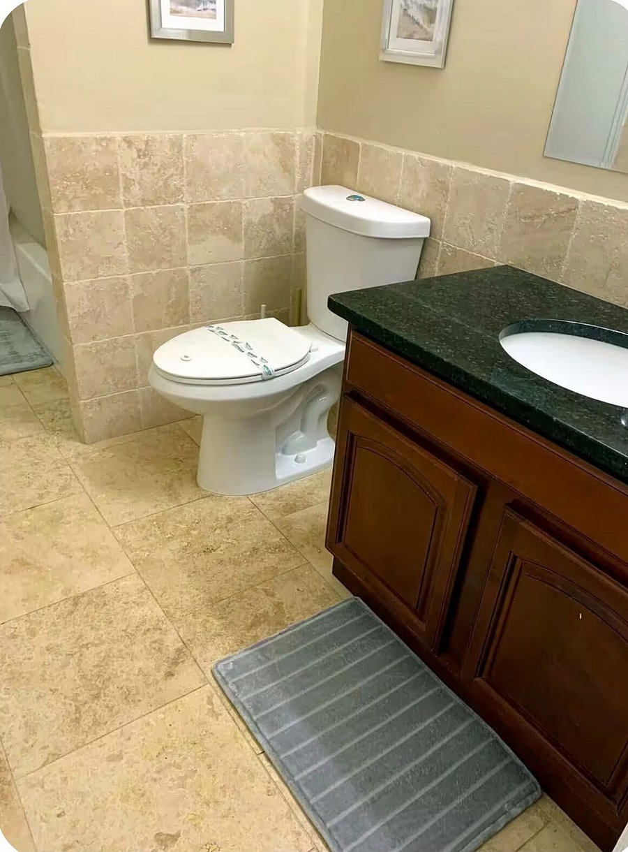 Furnished Finder property 1036370_1 photo 17
