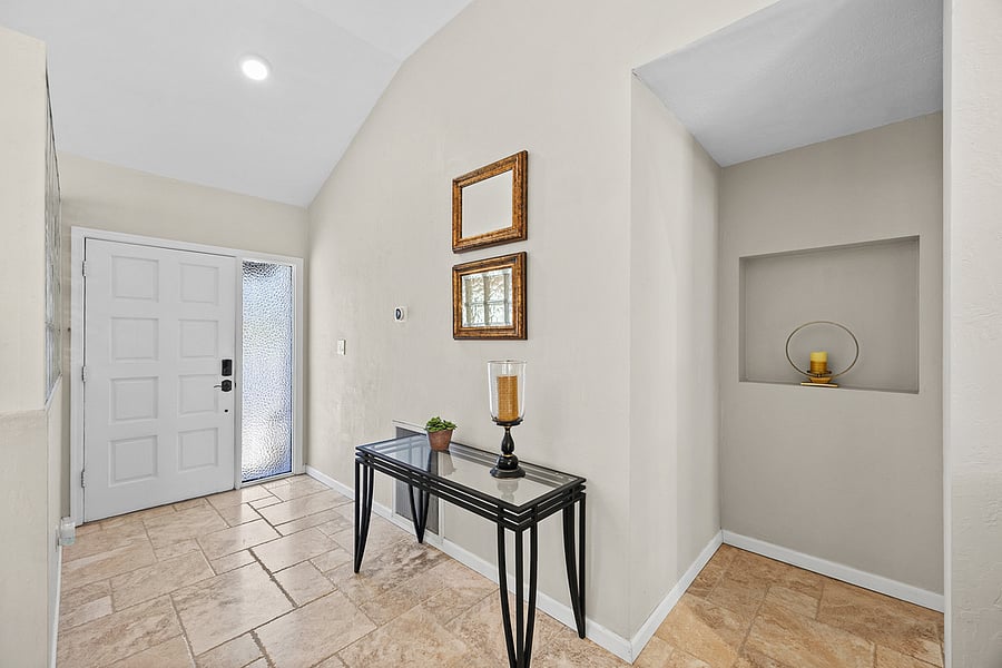 Furnished Finder property 1036373_1 photo 11