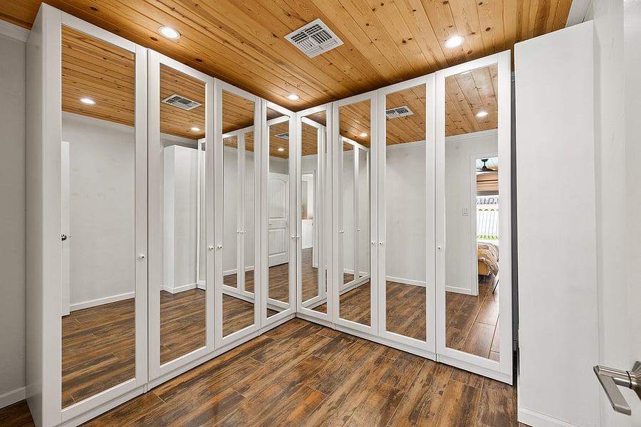 Furnished Finder property 1036373_1 photo 37
