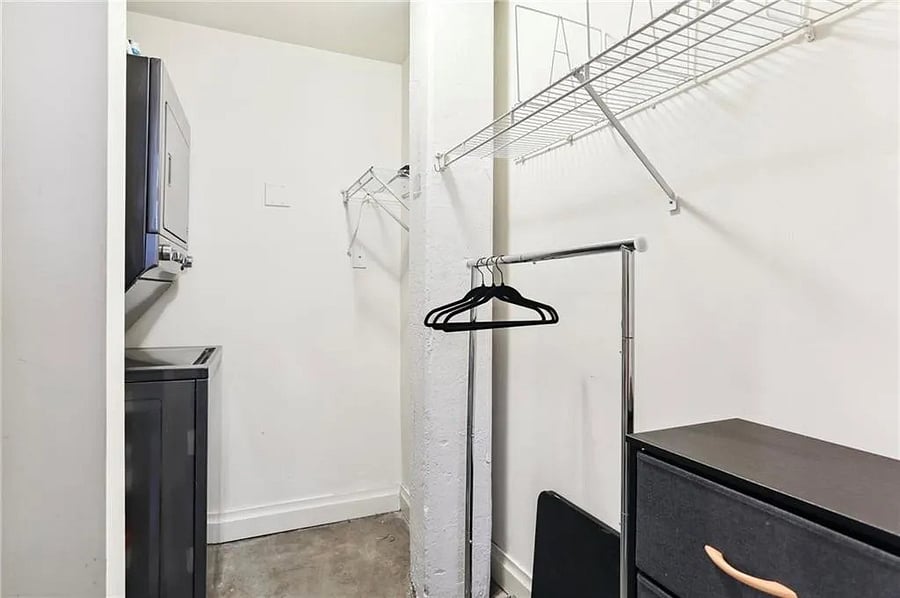 Furnished Finder property 1036379_1 photo 9