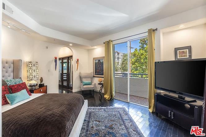 Furnished Finder property 1036385_1 photo 22