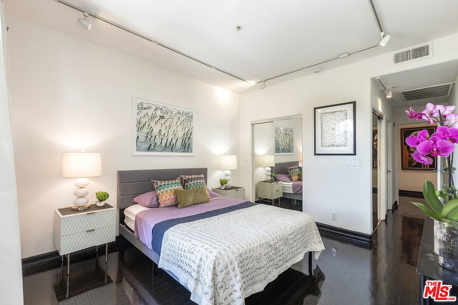 Furnished Finder property 1036385_1 photo 40