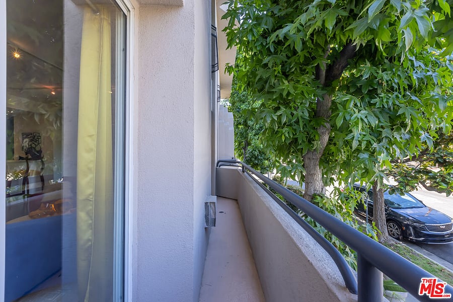 Furnished Finder property 1036385_1 photo 43