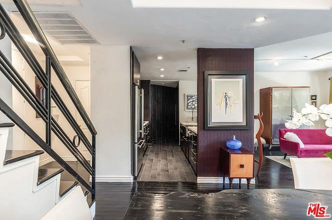 Furnished Finder property 1036385_1 photo 11