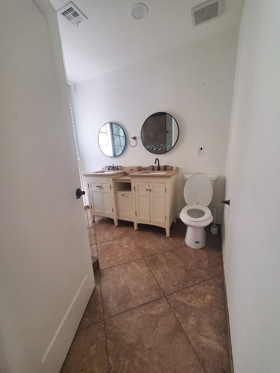 Furnished Finder property 1036404_1 photo 26