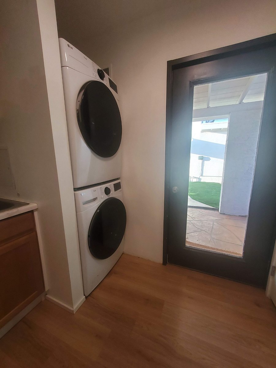 Furnished Finder property 1036404_1 photo 17