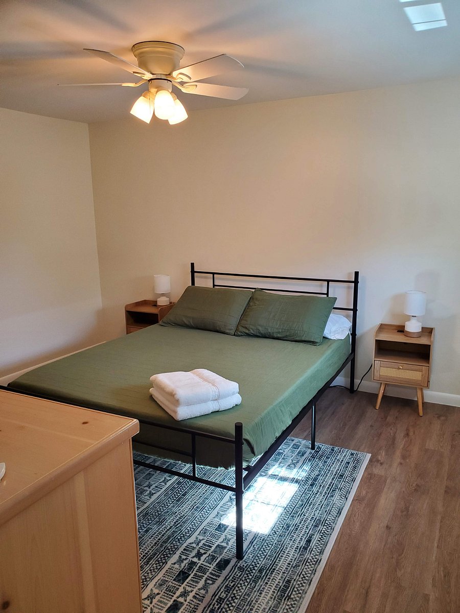 Furnished Finder property 1036404_2 photo 14