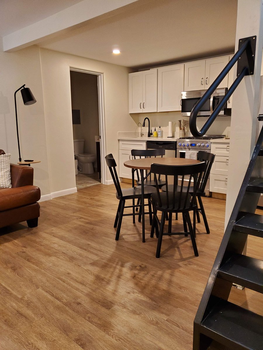 Furnished Finder property 1036404_2 photo 3
