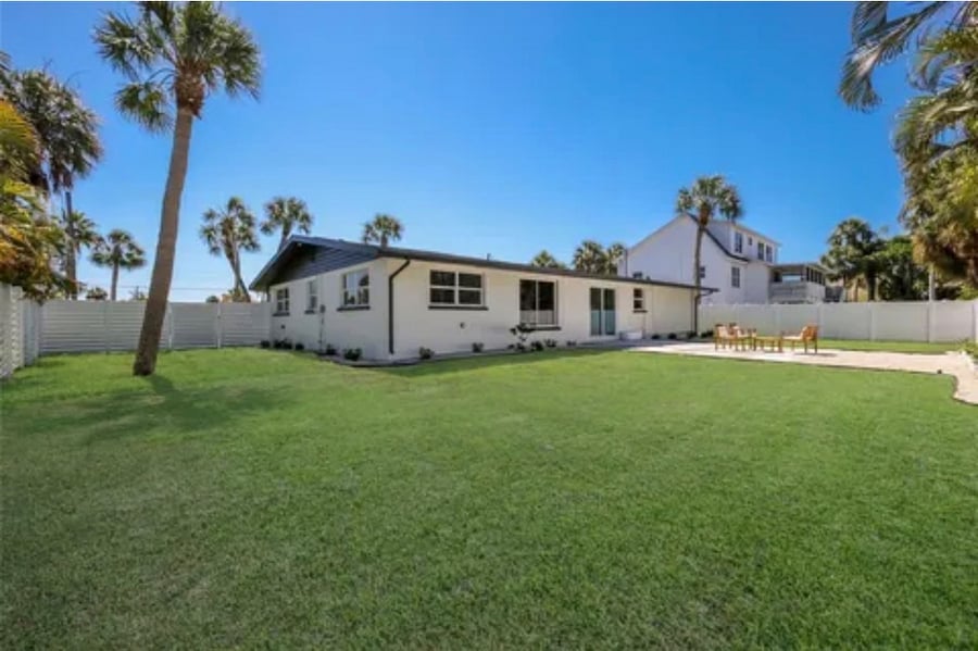 Furnished Finder property 1036414_1 photo 22
