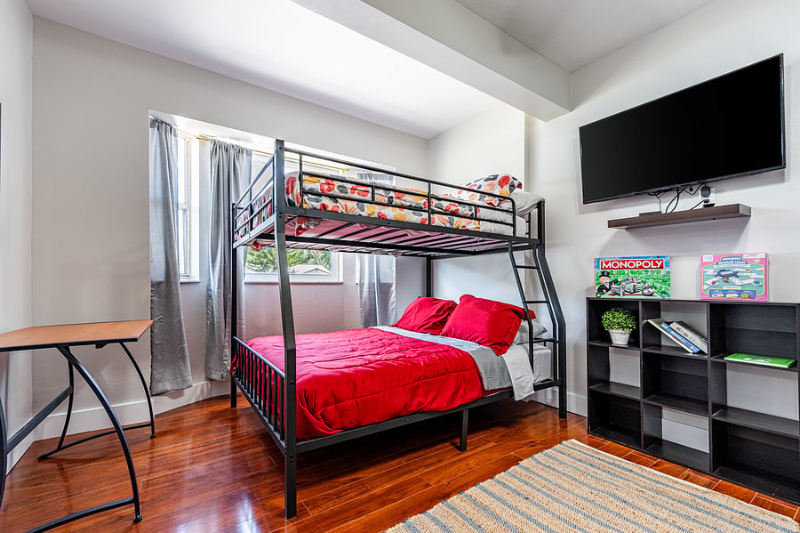 Furnished Finder property 1036430_1 photo 19