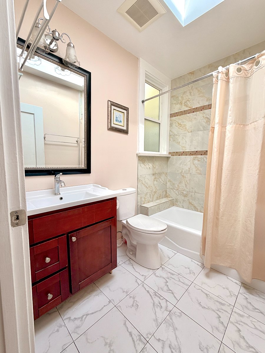 Furnished Finder property 1036453_1 photo 10