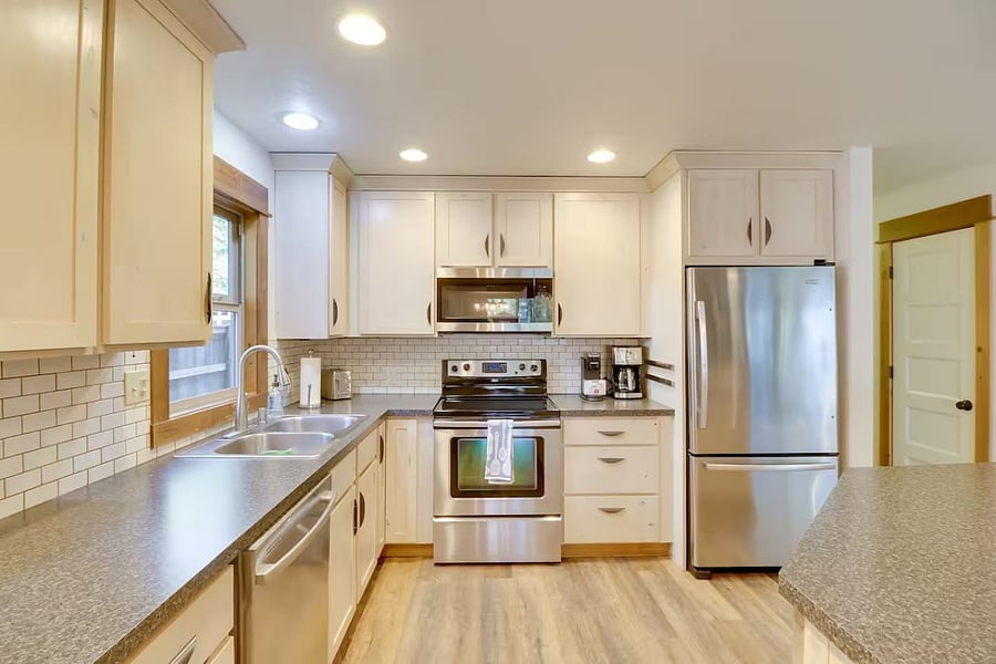Furnished Finder property 1036463_1 photo 5