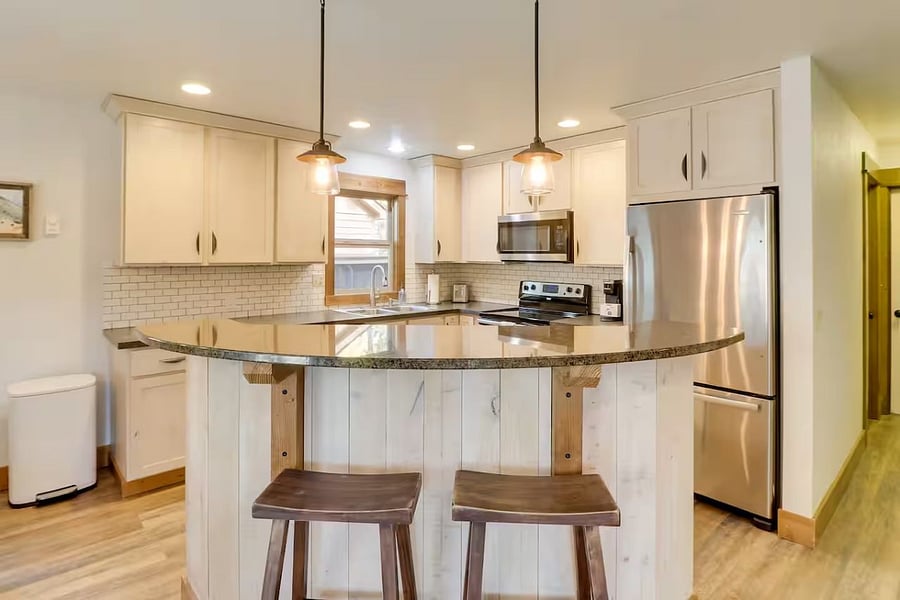 Furnished Finder property 1036463_1 photo 3