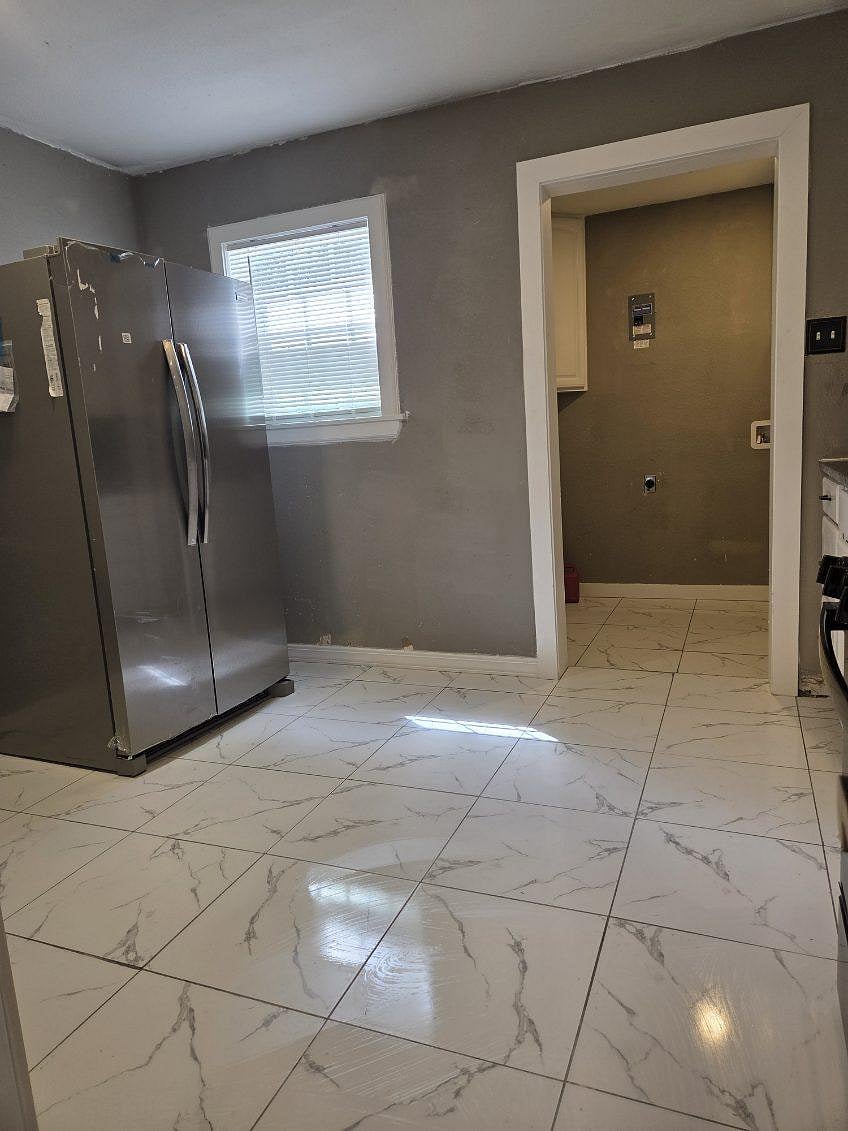 Furnished Finder property 1036465_1 photo 5