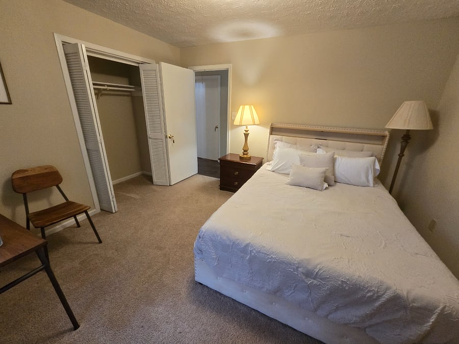 Furnished Finder property 1036471_1 photo 14