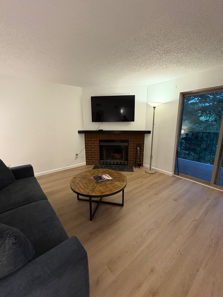 Furnished Finder property 1036487_1 photo 16