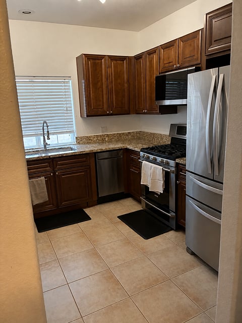 Furnished Finder property 1036491_1 photo 4