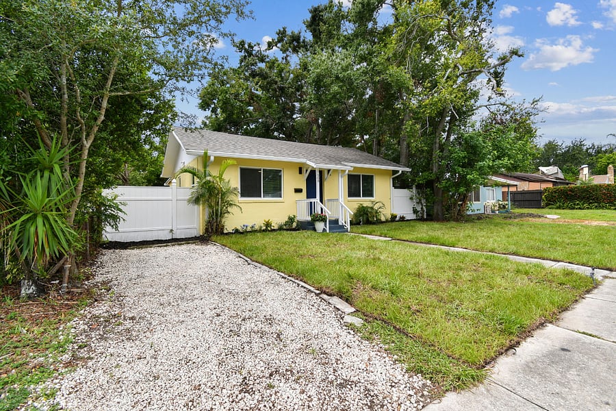 Furnished Finder property 1036498_1 photo 2