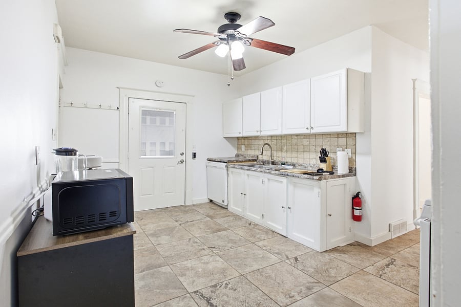Furnished Finder property 1036509_1 photo 4