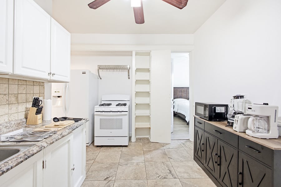 Furnished Finder property 1036509_1 photo 6