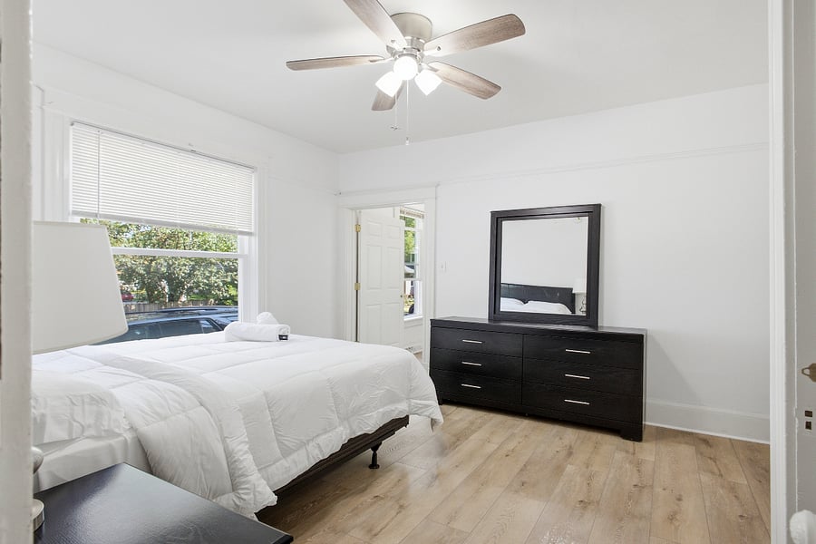 Furnished Finder property 1036509_1 photo 15