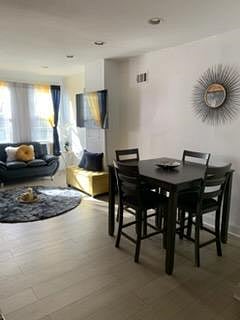 Furnished Finder property 1036511_1 photo 1