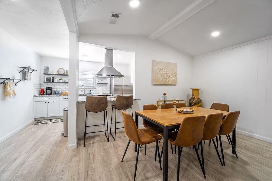 Furnished Finder property 1036519_1 photo 4