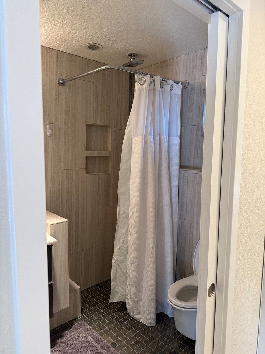 Furnished Finder property 1036535_1 photo 4