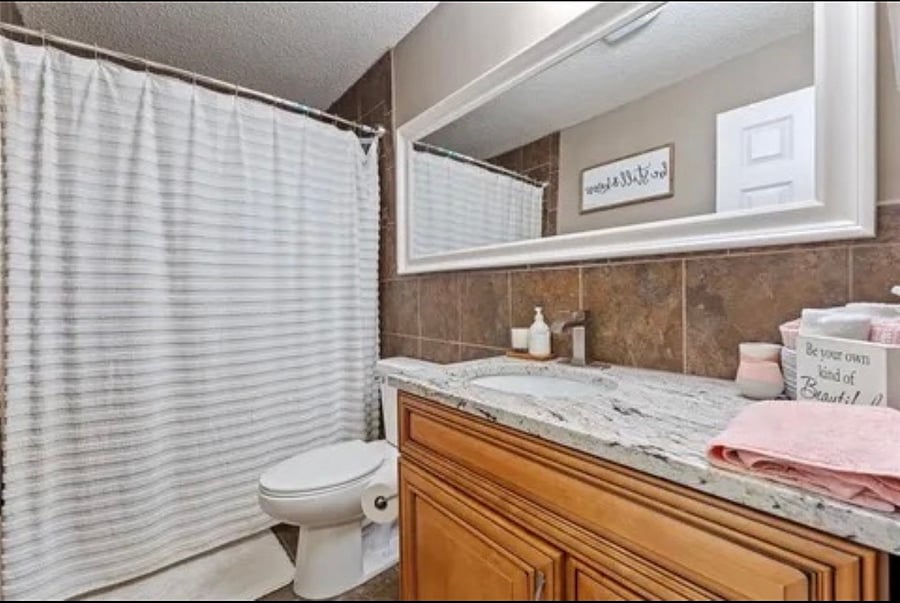 Furnished Finder property 1036551_1 photo 9