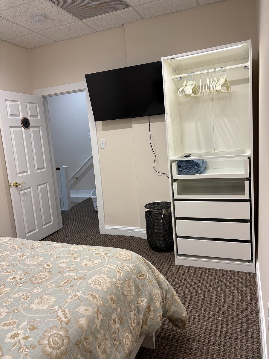 Furnished Finder property 1036558_1 photo 7