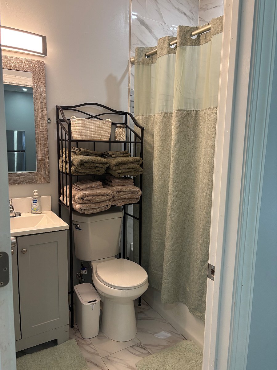 Furnished Finder property 1036560_1 photo 4