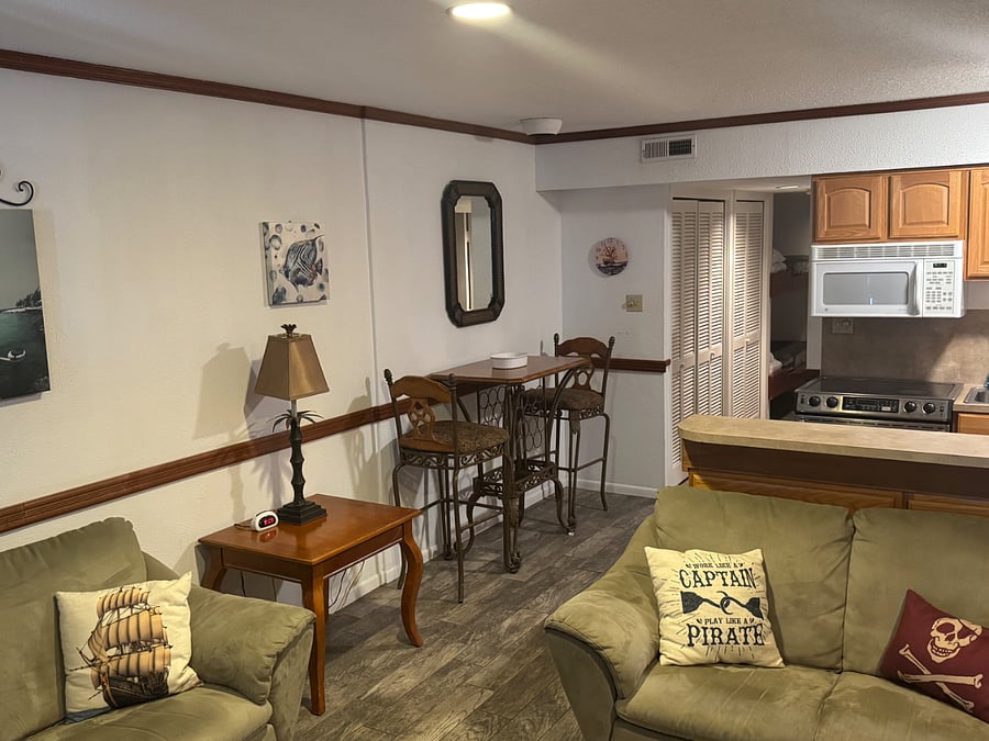 Furnished Finder property 1036581_1 photo 4