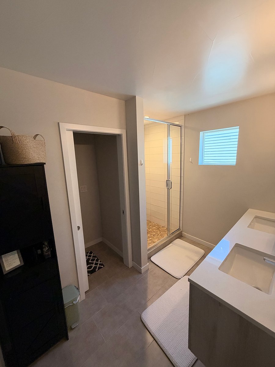 Furnished Finder property 1036587_1 photo 23