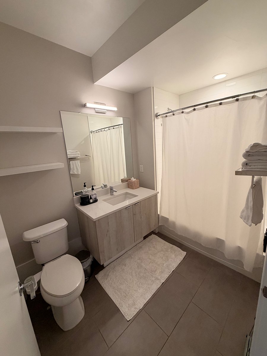 Furnished Finder property 1036587_1 photo 14