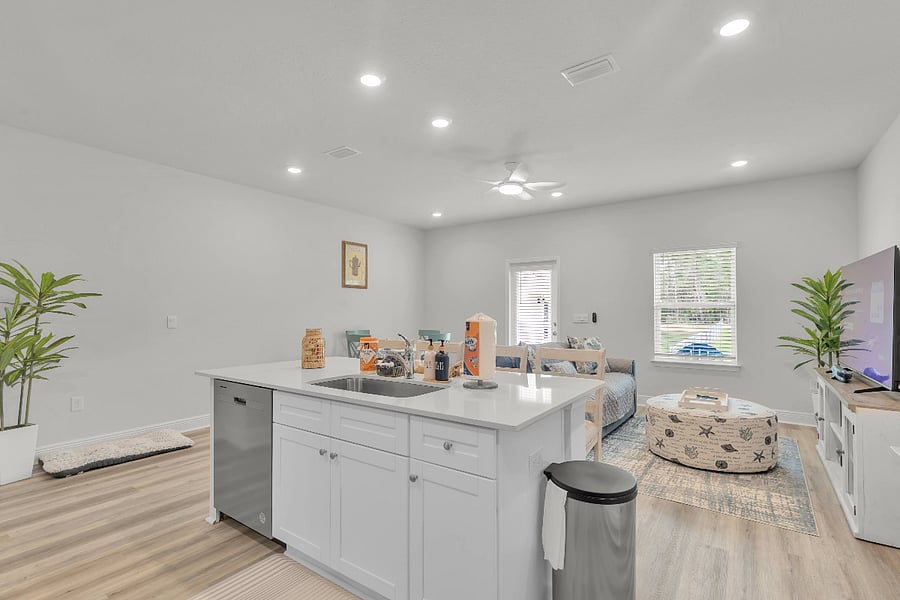 Furnished Finder property 1036601_1 photo 7