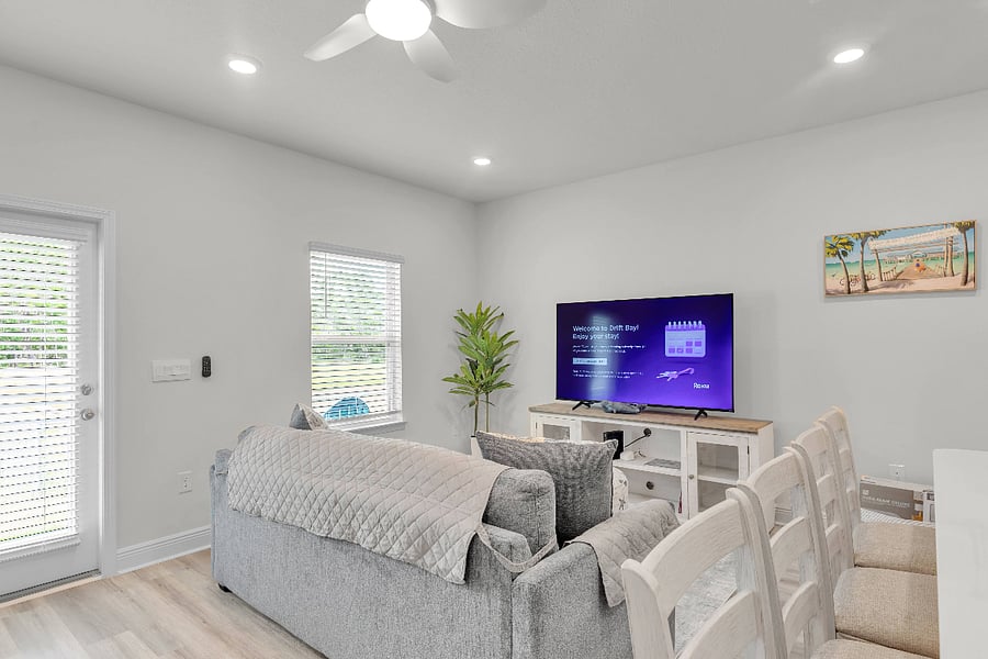 Furnished Finder property 1036601_1 photo 12