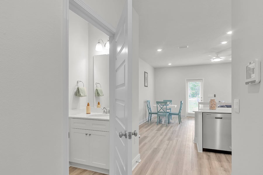 Furnished Finder property 1036601_1 photo 13