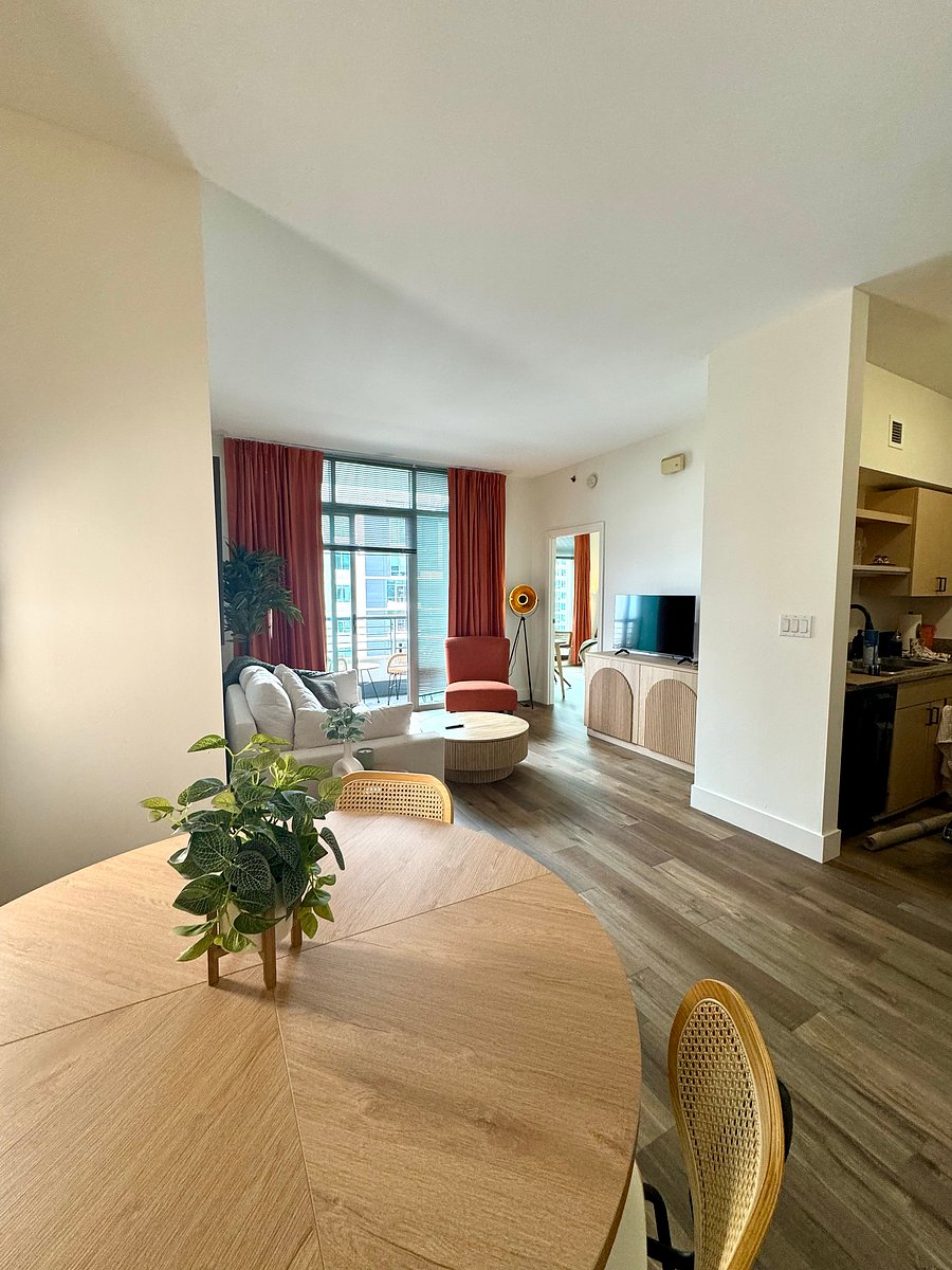 Furnished Finder property 1036645_1 photo 3