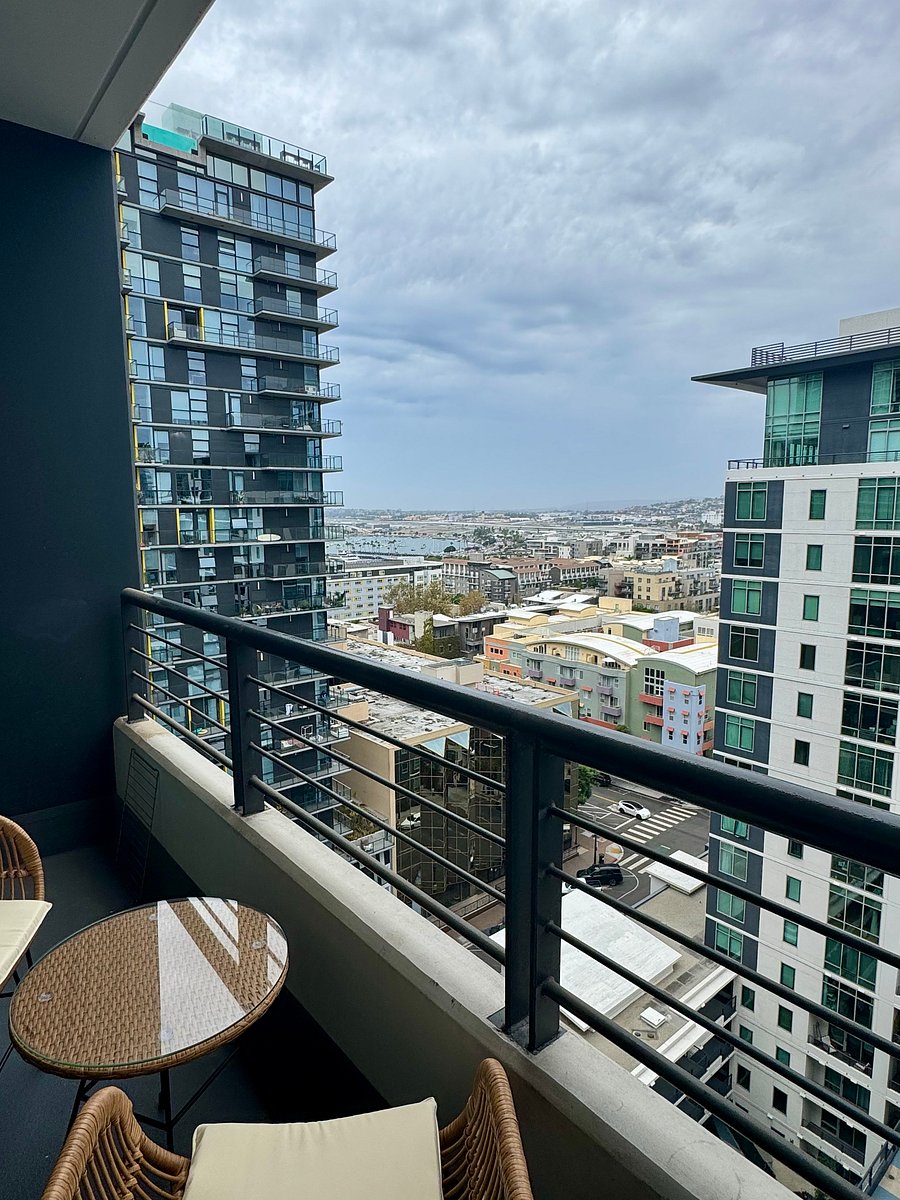 Furnished Finder property 1036645_1 photo 12