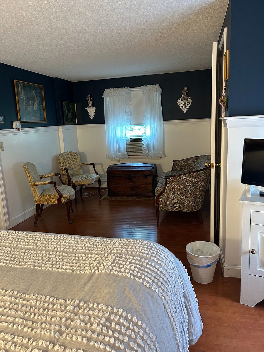 Furnished Finder property 1036648_1 photo 4