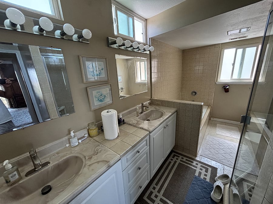 Furnished Finder property 1036649_1 photo 12
