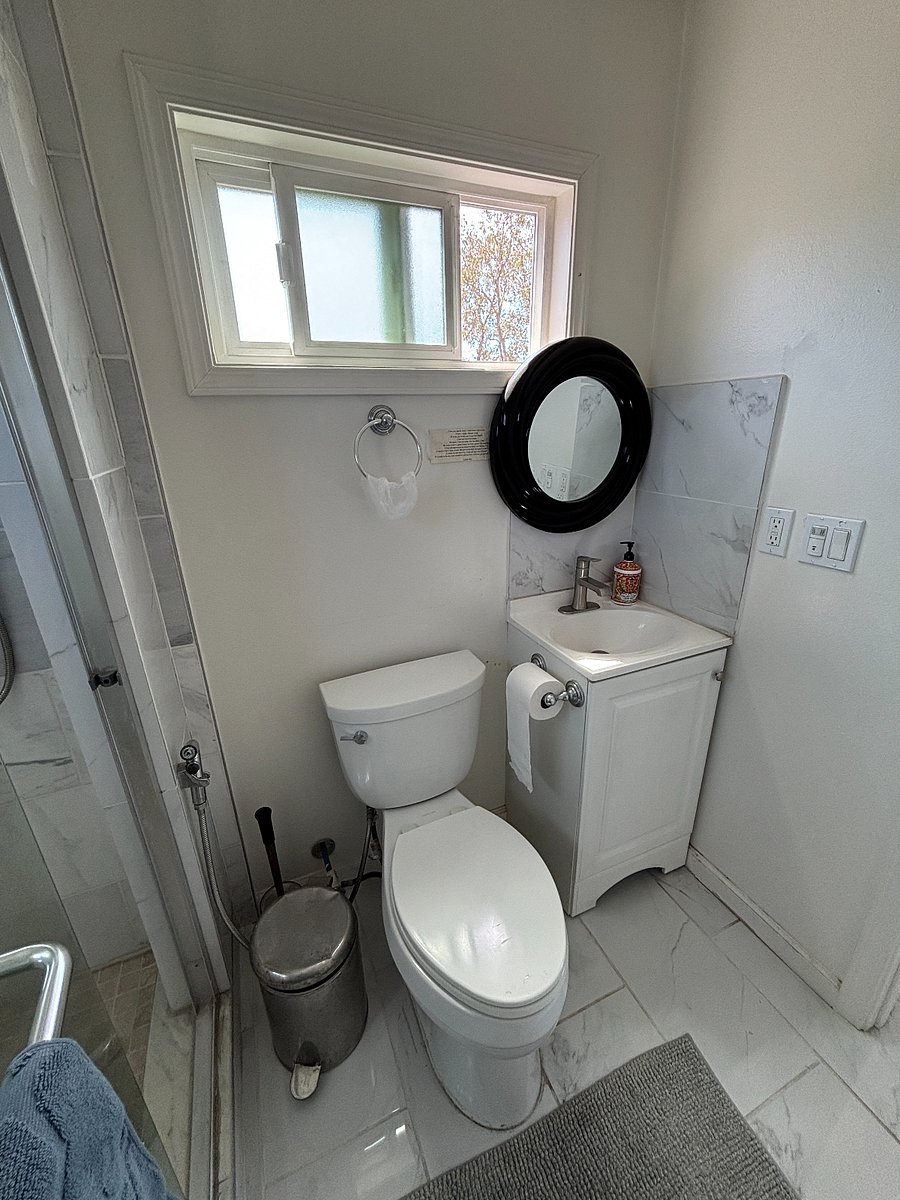 Furnished Finder property 1036649_1 photo 23