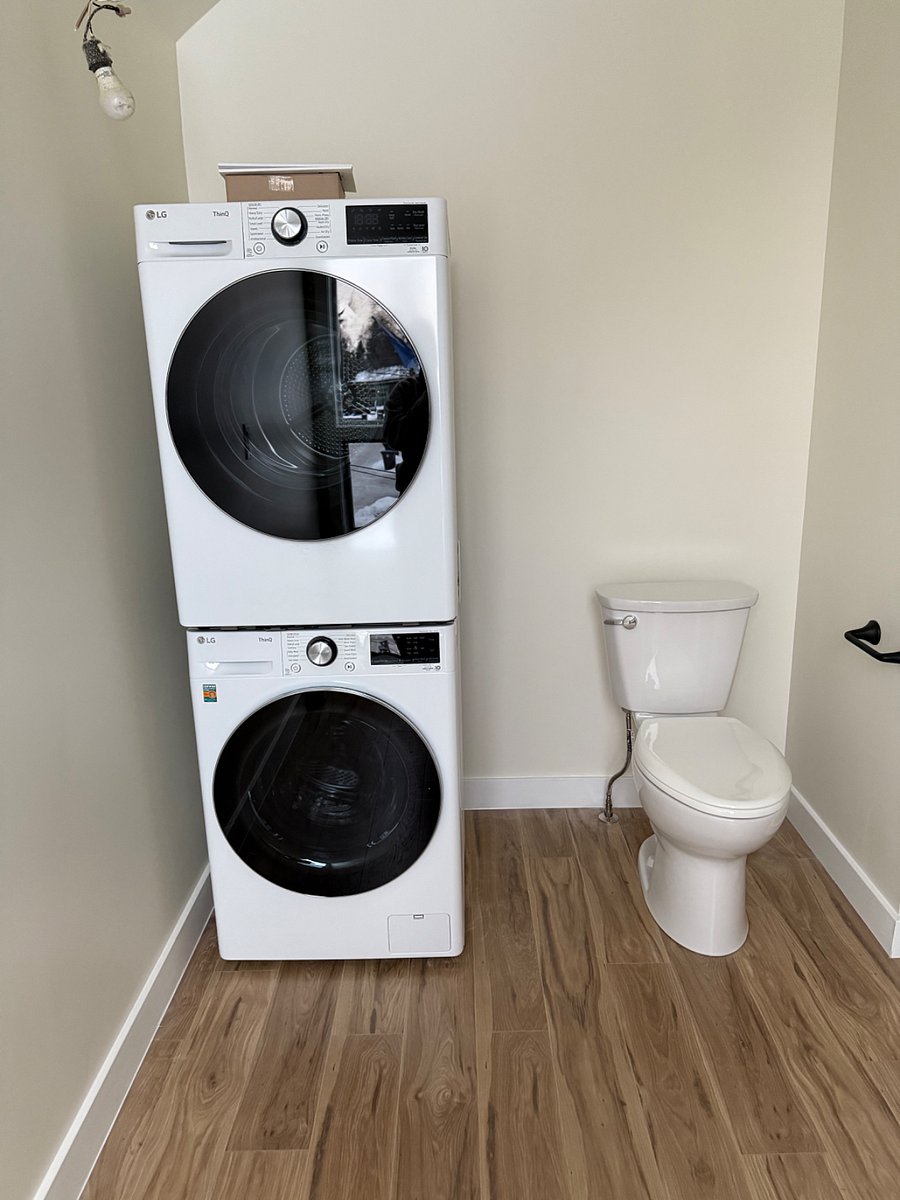 Furnished Finder property 1036650_1 photo 2