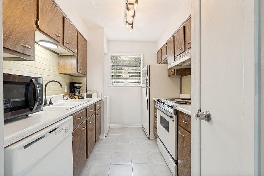 Kitchen with washing machine