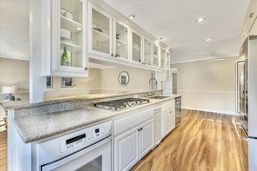 Furnished Finder property 1036659_1 photo 3