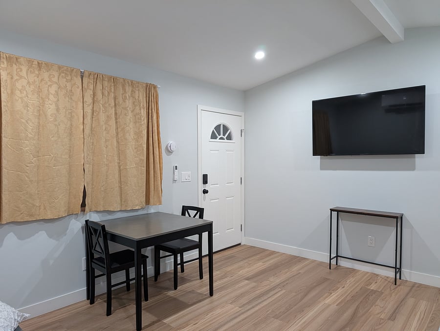 Furnished Finder property 1036660_1 photo 10