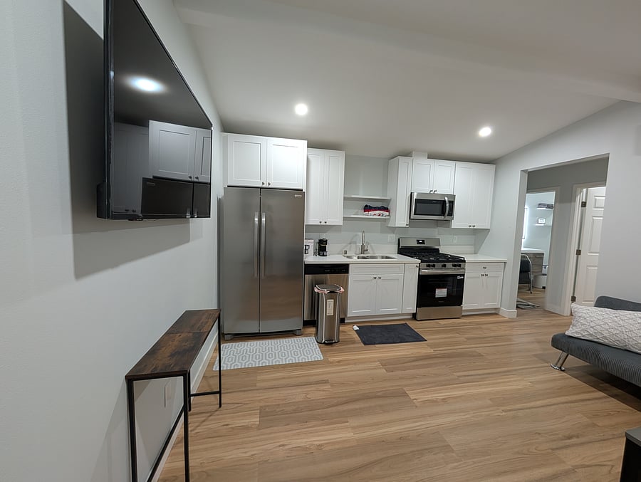 Furnished Finder property 1036660_1 photo 6